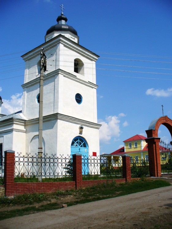 Церковь Димитрия Солунского, Надеждино