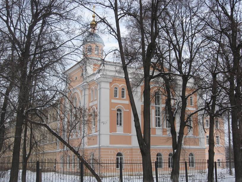 Тульская Духовная семинария - фото Как выглядит здание Тульской духовной семинарии.