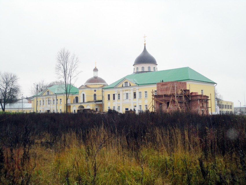 Христорождественский монастырь, Тверь (Тверь, город, Тверская область). общий вид в ландшафте