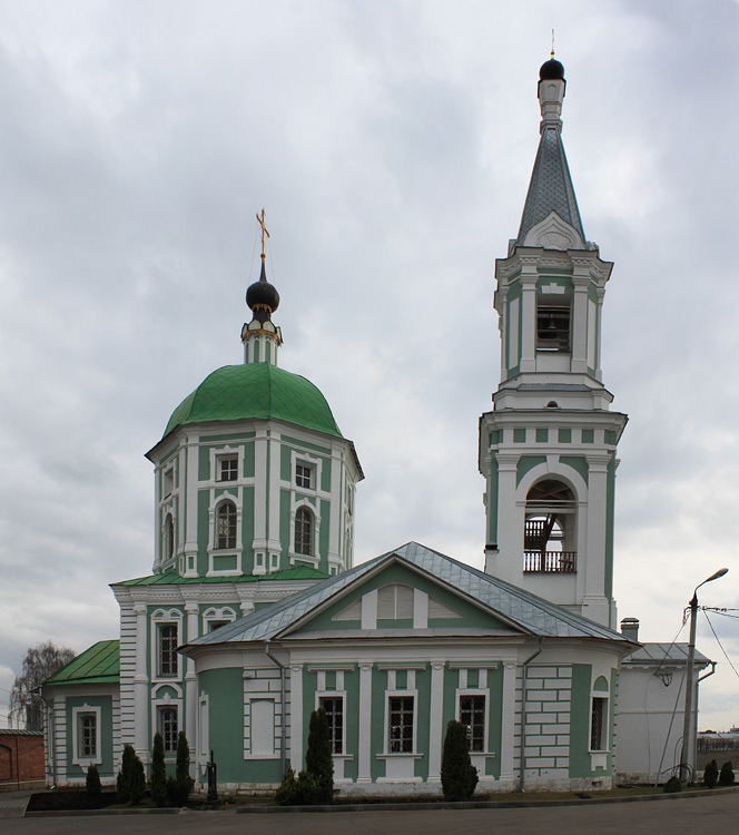 Тверь. Екатерининский женский монастырь. Церковь Екатерины. фасады, Вид с запада