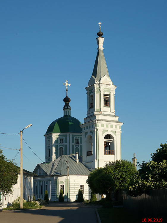 Тверь. Екатерининский женский монастырь. Церковь Екатерины. фасады