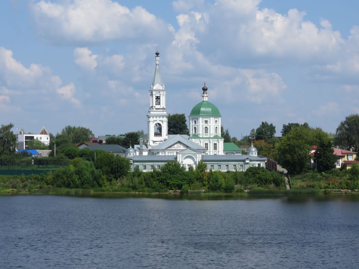 Тверь. Екатерининский женский монастырь. Церковь Екатерины. фасады