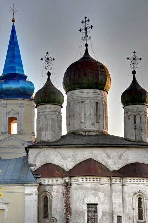 Церковь Успения Пресвятой Богородицы, Иванищи (Иваниши) (Старицкий район, Тверская область). архитектурные детали