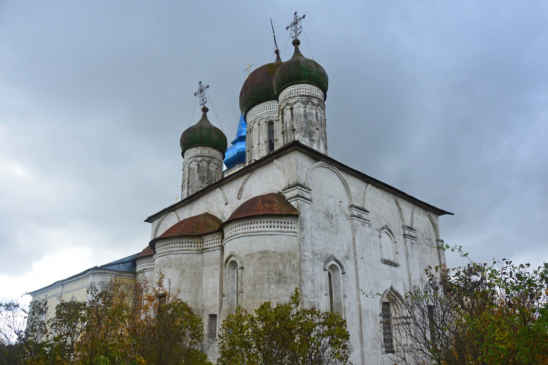 Церковь Успения Пресвятой Богородицы, Иванищи (Иваниши) (Старицкий район, Тверская область). художественные фотографии