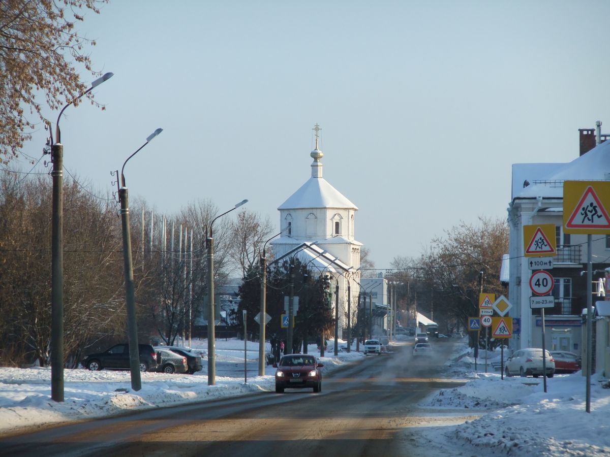 Тверь. Церковь Бориса и Глеба в Затьмачье. общий вид в ландшафте