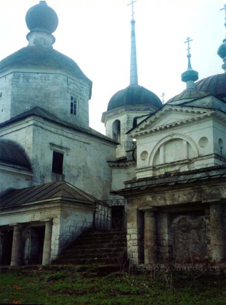 Церковь Рождества Пресвятой Богородицы, Старица (Старицкий район, Тверская область). архитектурные детали