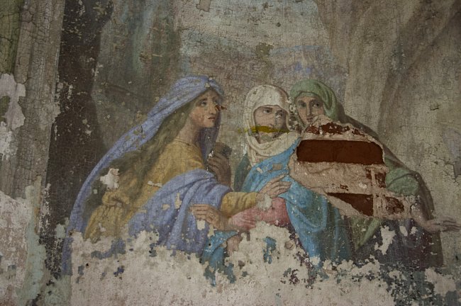 Церковь Рождества Пресвятой Богородицы, Старица (Старицкий район, Тверская область). интерьер и убранство, остатки росписей