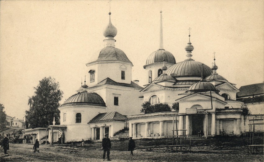 Старица. Церковь Рождества Пресвятой Богородицы. архивная фотография, Фото 1912г.