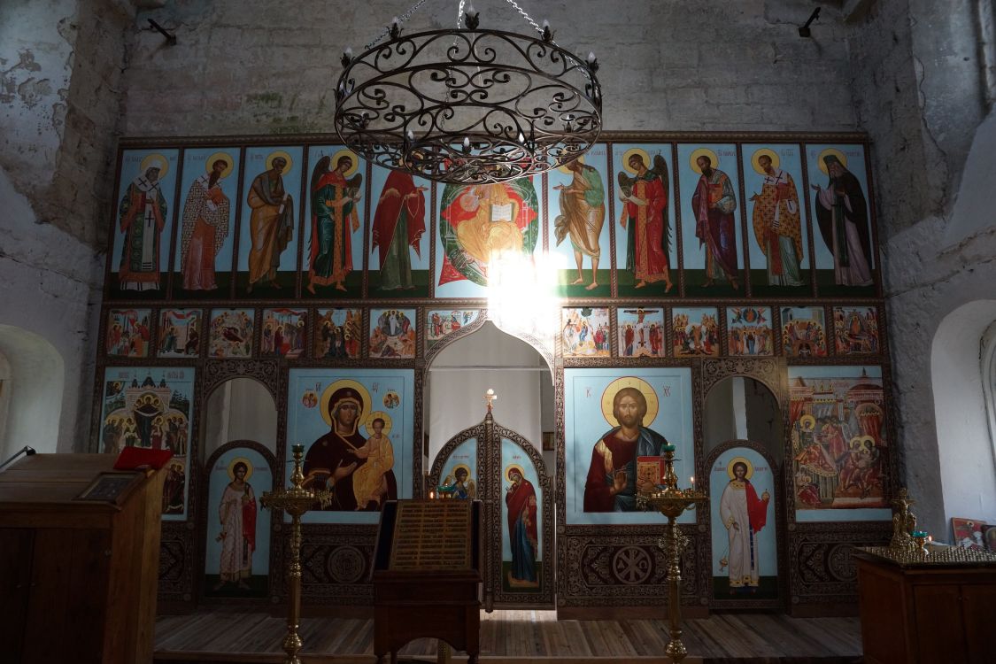 Церковь Рождества Пресвятой Богородицы, Старица (Старицкий район, Тверская область). интерьер и убранство, Главный храм Рождества Пресвятой Богородицы