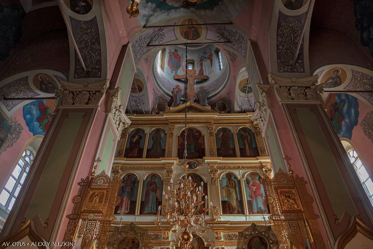 интерьер и убранство. Церковь Троицы Живоначальной 