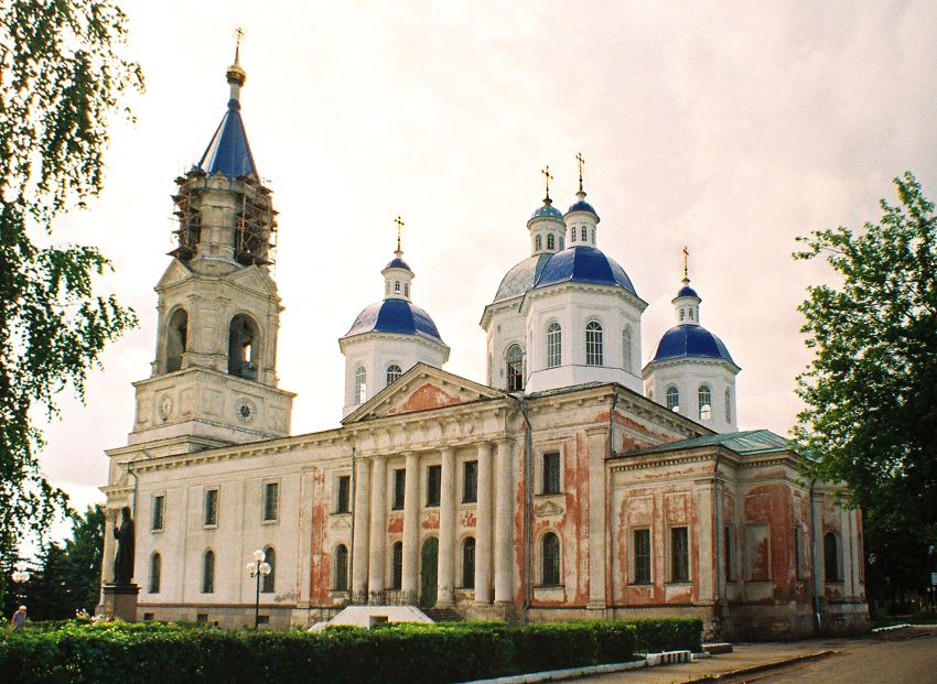 Собор Воскресения Христова, Кашин (Кашинский городской округ, Тверская область). фасады