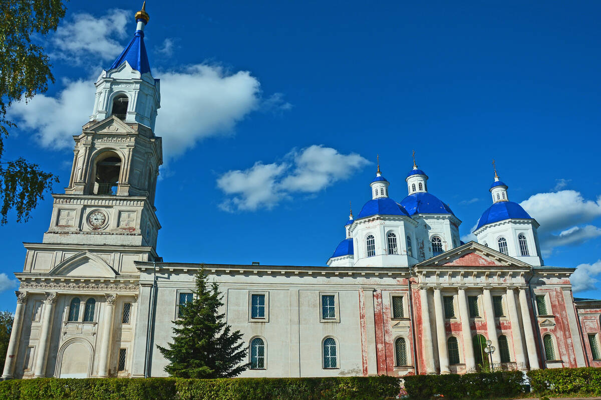 Собор Воскресения Христова, Кашин (Кашинский городской округ, Тверская область). фасады
