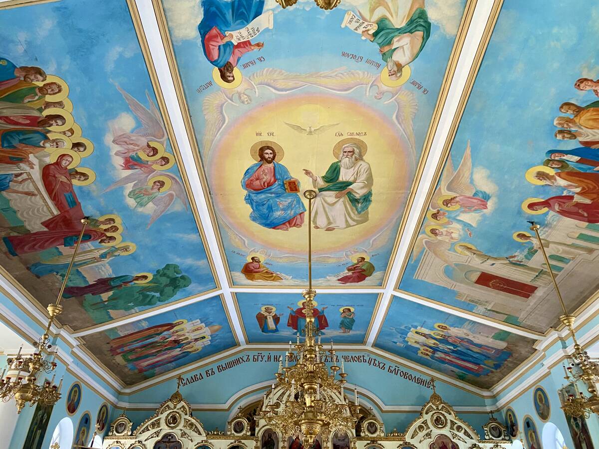 Церковь Николая Чудотворца в Атаманском посёлке, Омск (Омск, город, Омская область). интерьер и убранство