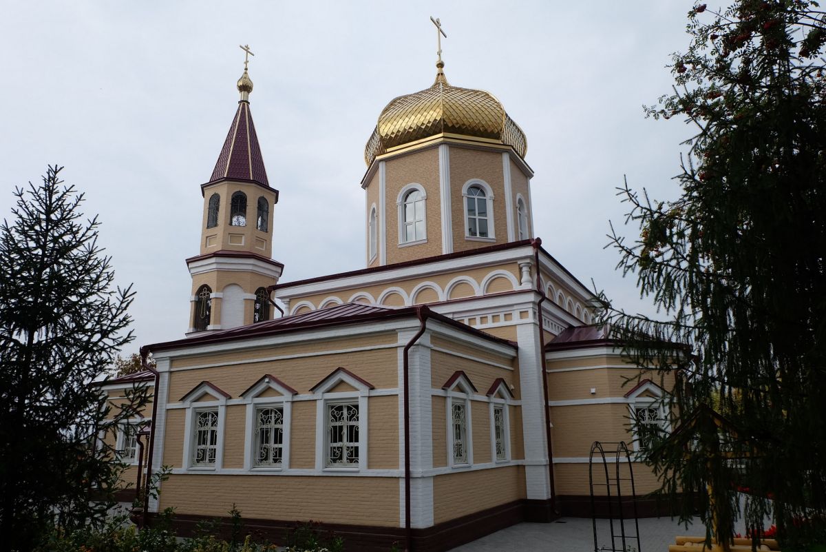 Омск. Церковь Параскевы Пятницы (Шкроевская). фасады