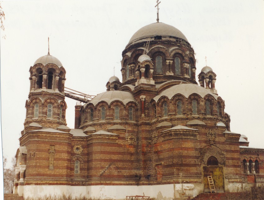 Церковь Троицы Живоначальной в Щурове, Коломна (Коломенский городской округ, Московская область). фасады