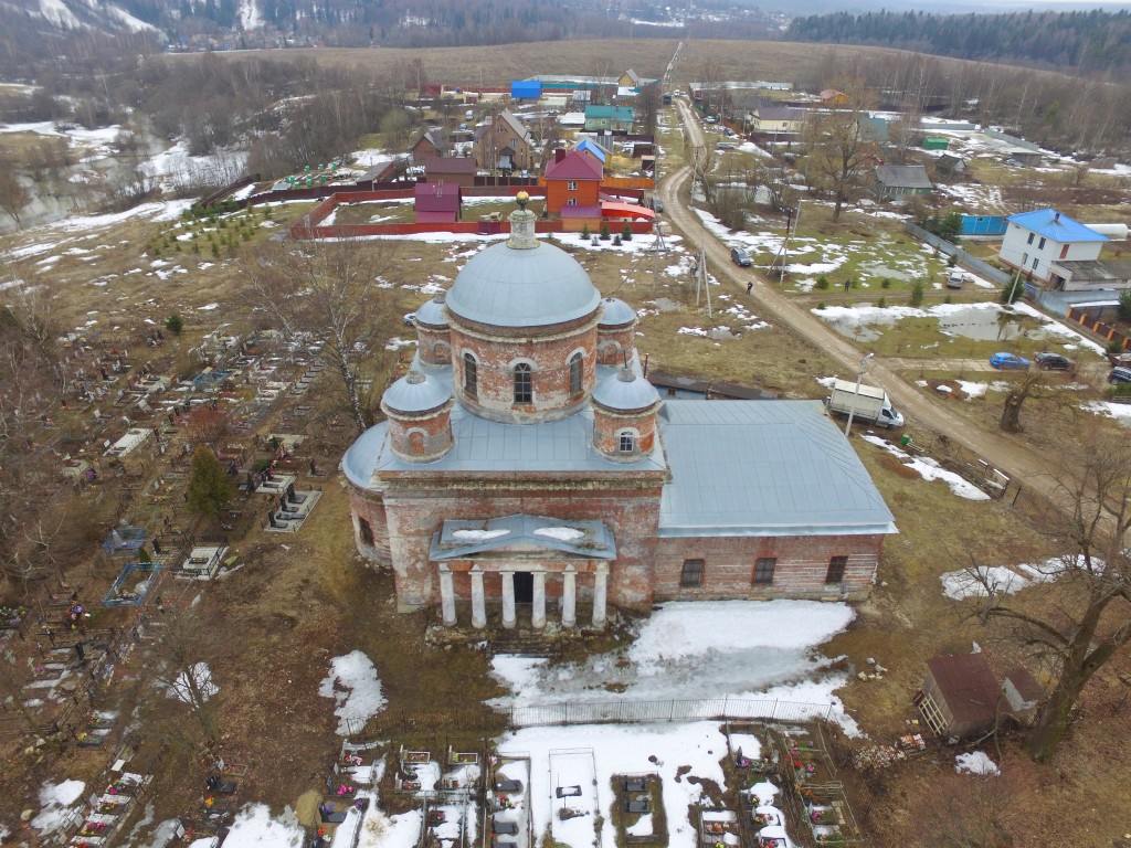 Церковь Успения Пресвятой Богородицы, Подсосино (Сергиево-Посадский городской округ, Московская область). общий вид в ландшафте, Вид с севера, фото с квадрокоптера