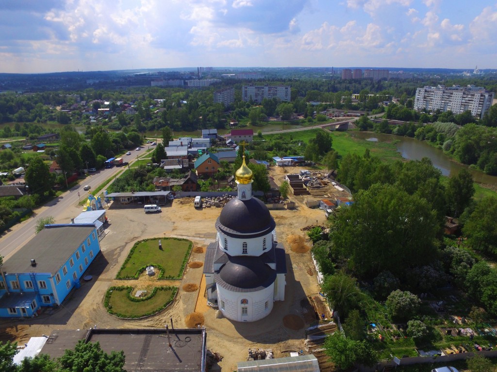 Глинково. Церковь Корсунской иконы Божией Матери. общий вид в ландшафте, Вид с востока, фото с квадрокоптера