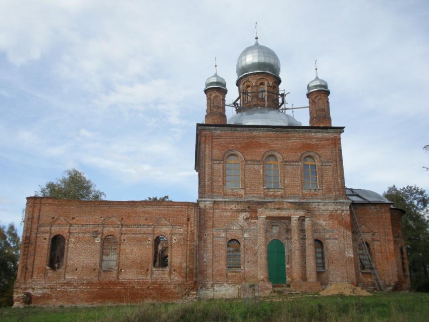Шарапово. Церковь Михаила Архангела. фасады, Вид с юга