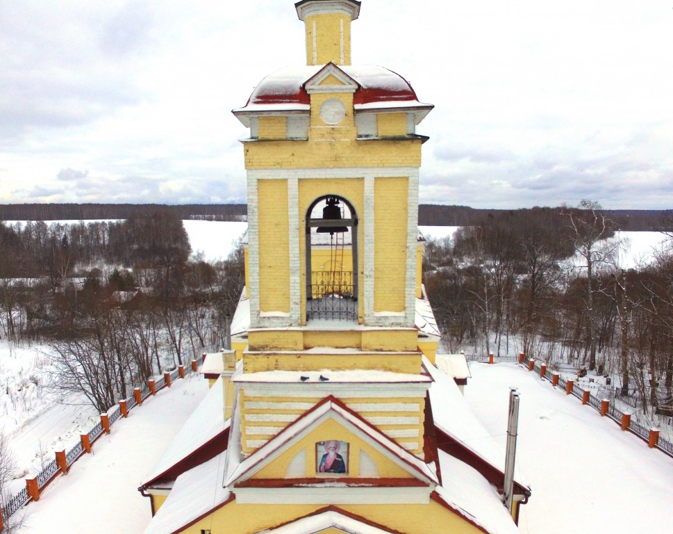 Слотино. Церковь Иоанна Богослова. фасады, Ярус звона колокольни, фото с квадрокоптера