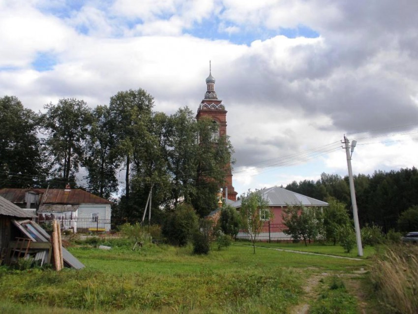 Смена. Параклит-Тарбеева пустынь. общий вид в ландшафте, Вид с севера