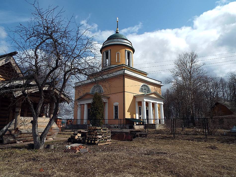фасады. Церковь Воздвижения Креста Господня, Воздвиженское (Сергиево-Посадский городской округ, Московская область)