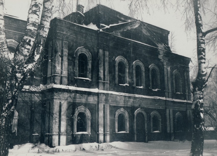 Яковлево. Церковь Димитрия Солунского. фасады