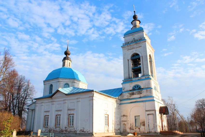 Выпуково. Церковь Тихвинской иконы Божией Матери. фасады, Вид с северо-запада