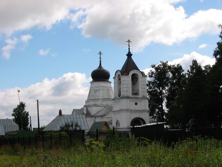 Церковь Спаса Нерукотворного Образа (каменная), Деулино (Сергиево-Посадский городской округ, Московская область). фасады