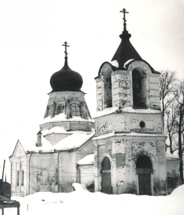 Церковь Спаса Нерукотворного Образа (каменная), Деулино (Сергиево-Посадский городской округ, Московская область). фасады