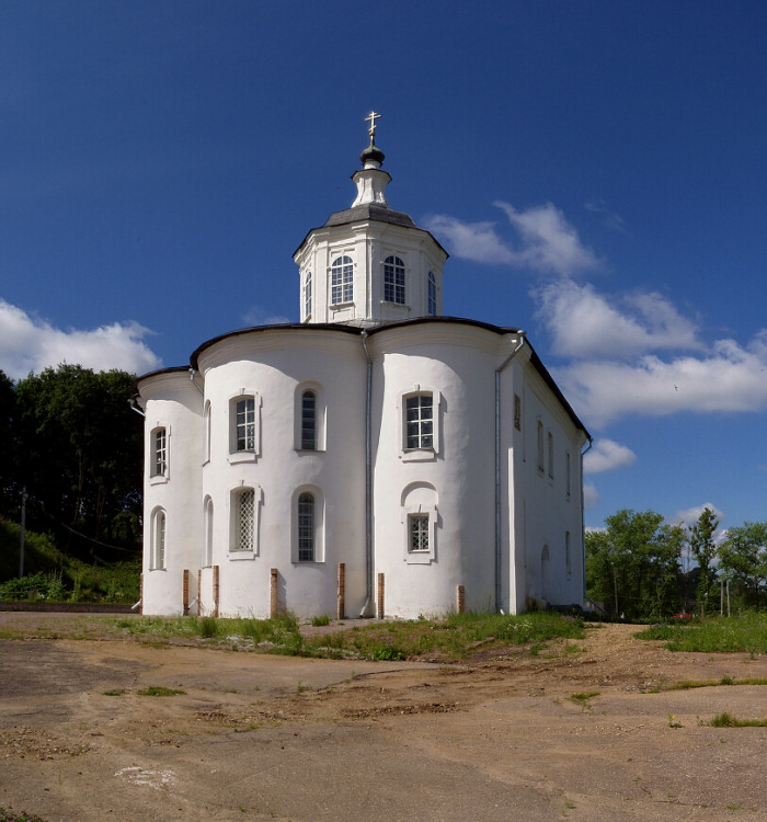 Смоленск. Церковь Иоанна Богослова на Варяжках. фасады