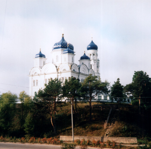 Торжок. Церковь Благовещения Пресвятой Богородицы (Михаила Архангела). общий вид в ландшафте