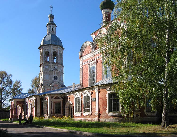 Собор Троицы Живоначальной, Осташков (Осташковский городской округ, Тверская область). фасады