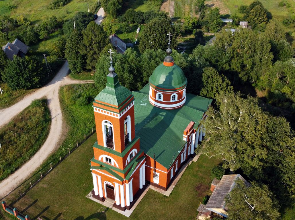 Церковь Рождества Пресвятой Богородицы, Махра (Сергиево-Посадский городской округ, Московская область). фасады