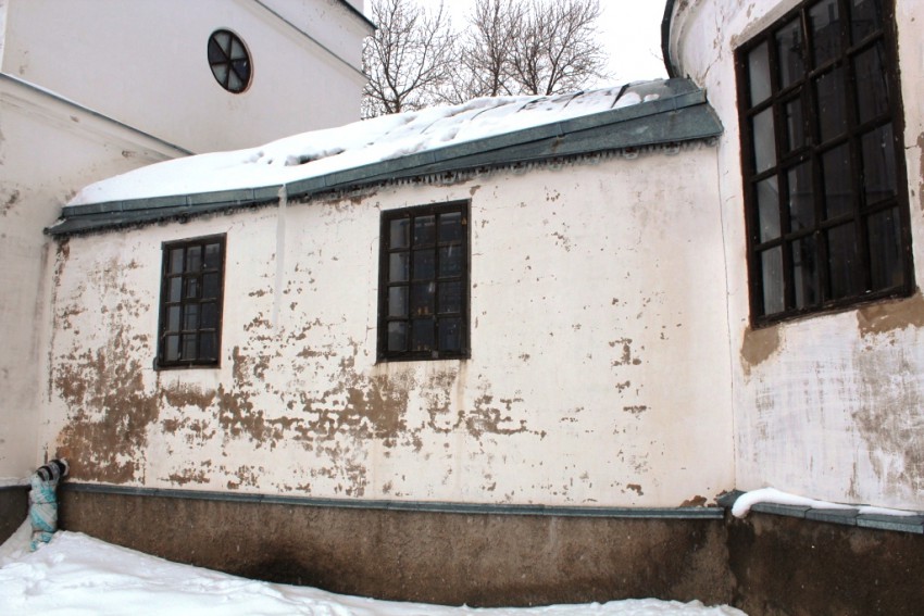 Церковь Рождества Пресвятой Богородицы, Мишутино (Сергиево-Посадский городской округ, Московская область). архитектурные детали, Средняя часть, вид с юга