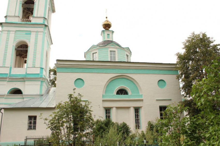 Церковь Сергия Радонежского, Мергусово (Сергиево-Посадский городской округ, Московская область). фасады, Основной объем храма, вид с юга