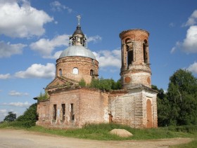 Парфеново. Церковь Богоявления Господня