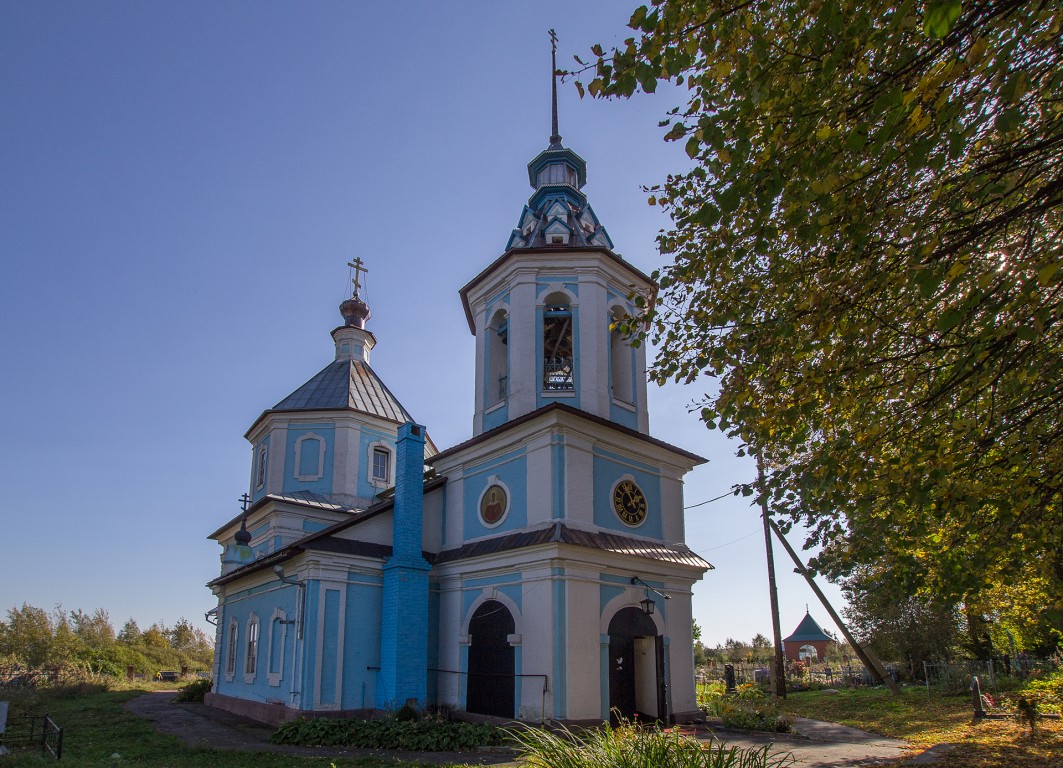 Церковь Тихвинской иконы Божией Матери, Титовское (Сергиево-Посадский городской округ, Московская область). фасады