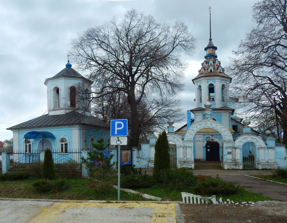 Церковь Тихвинской иконы Божией Матери, Титовское (Сергиево-Посадский городской округ, Московская область). фасады
