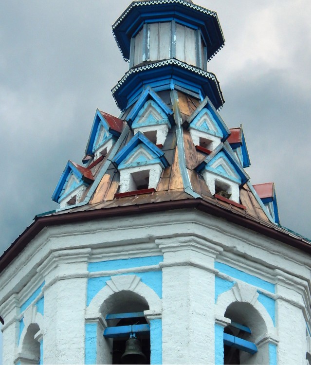 Церковь Тихвинской иконы Божией Матери, Титовское (Сергиево-Посадский городской округ, Московская область). архитектурные детали