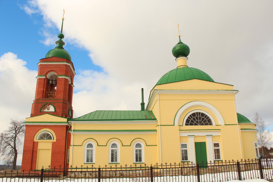 Церковь Казанской иконы Божией Матери, Каменки (Сергиево-Посадский городской округ, Московская область). фасады, Вид с юга