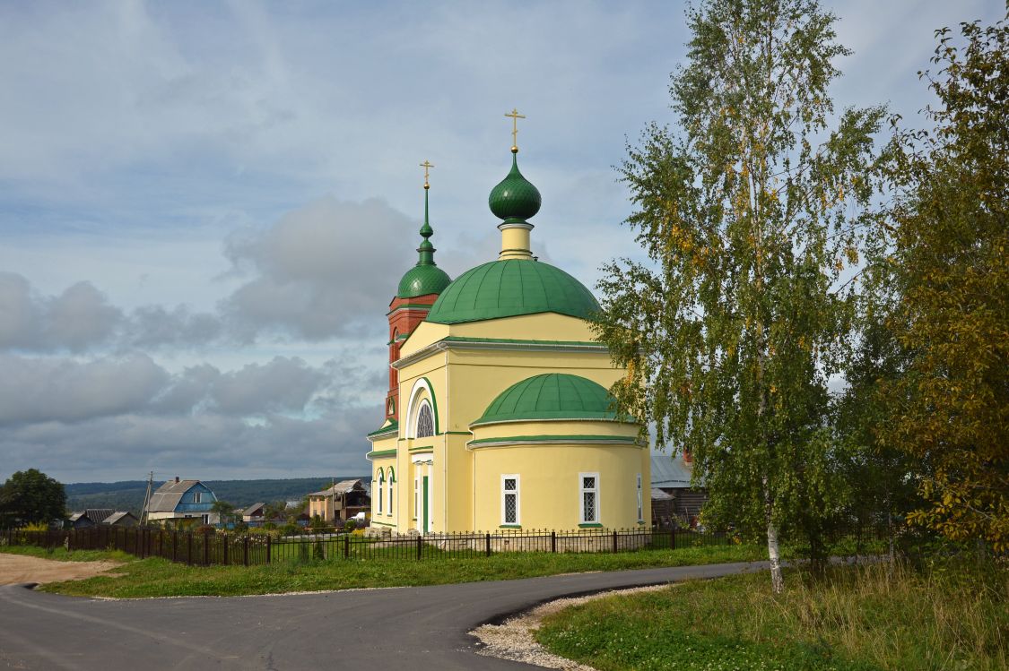 Церковь Казанской иконы Божией Матери, Каменки (Сергиево-Посадский городской округ, Московская область). фасады