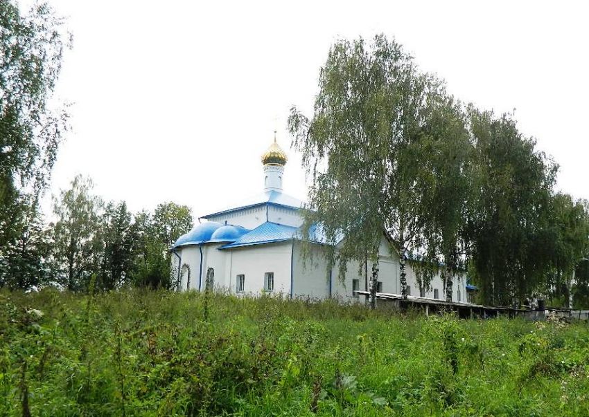 Церковь Сретения Господня, Константиново (Сергиево-Посадский городской округ, Московская область). фасады