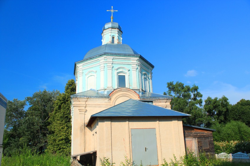 Кучки. Церковь Покрова Пресвятой Богородицы. фасады, Основной объем храма, вид с запада