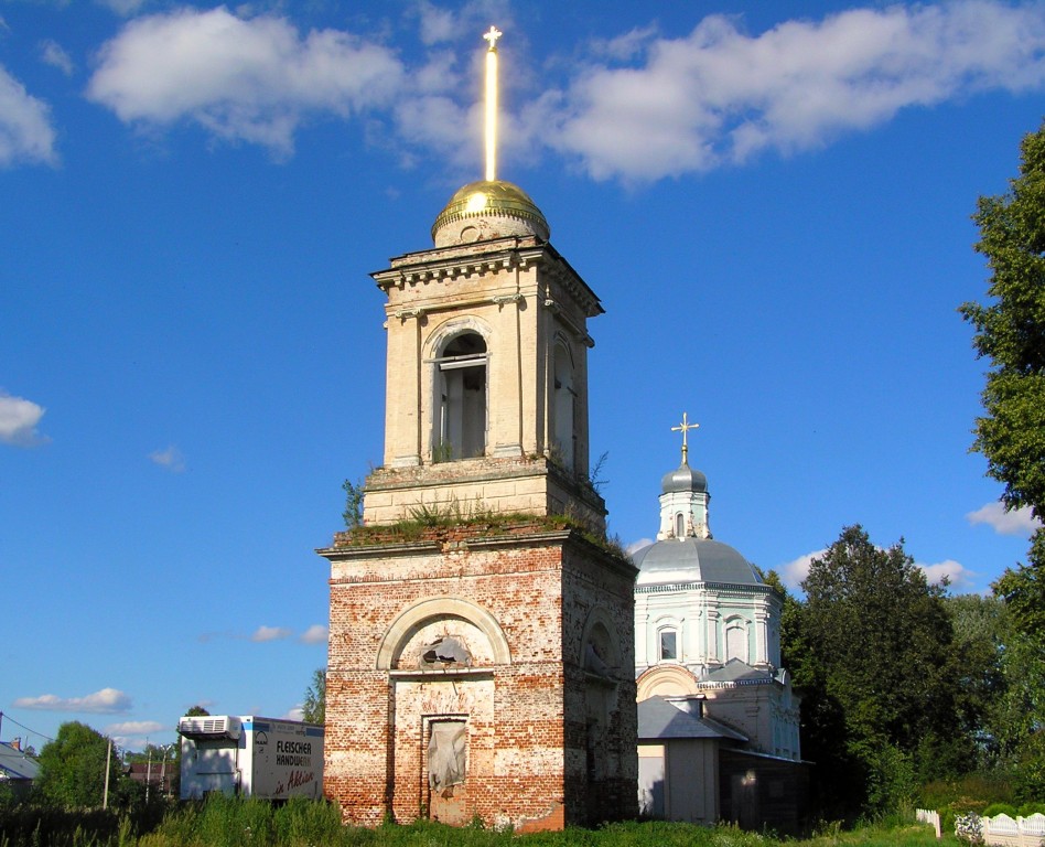 Церковь Покрова Пресвятой Богородицы, Кучки (Сергиево-Посадский городской округ, Московская область). фасады
