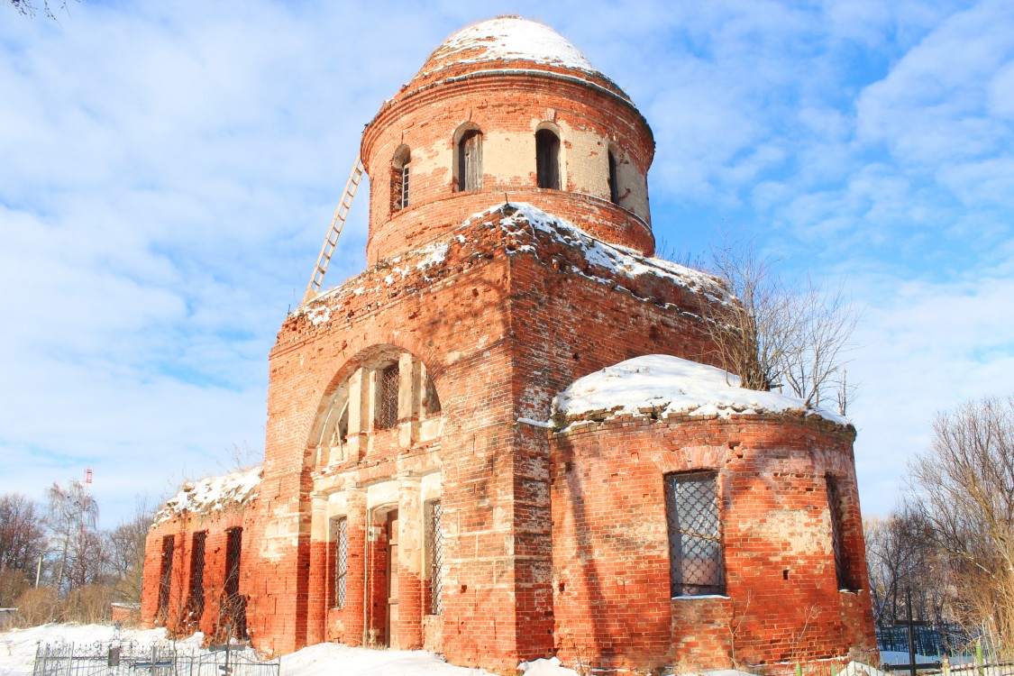 Церковь Николая Чудотворца, Никульское (Сергиево-Посадский городской округ, Московская область). фасады, Вид с юго-востока