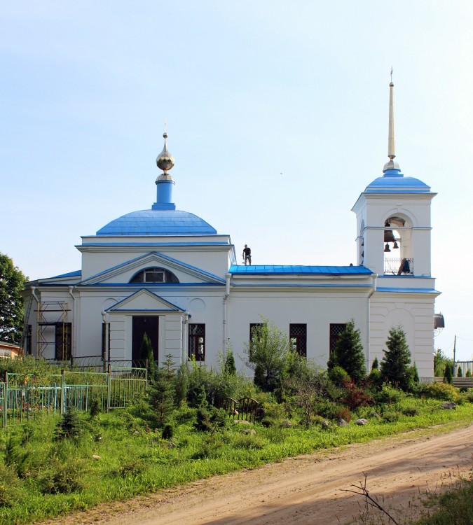 Сабурово. Церковь Покрова Пресвятой Богородицы. фасады