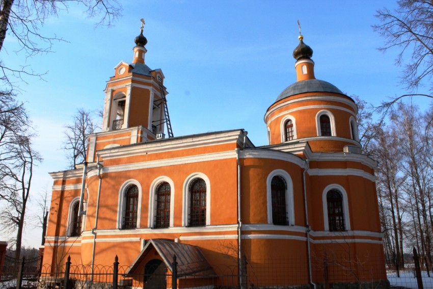 Церковь Спаса Нерукотворного Образа, Спасс-Торбеево (Сергиево-Посадский городской округ, Московская область). фасады, Вид с юга