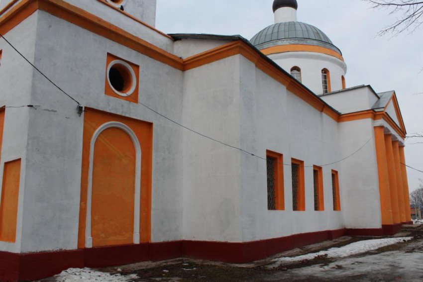 Церковь Василия Великого, Васильевское (Сергиево-Посадский городской округ, Московская область). архитектурные детали, Фрагмент южного фасада