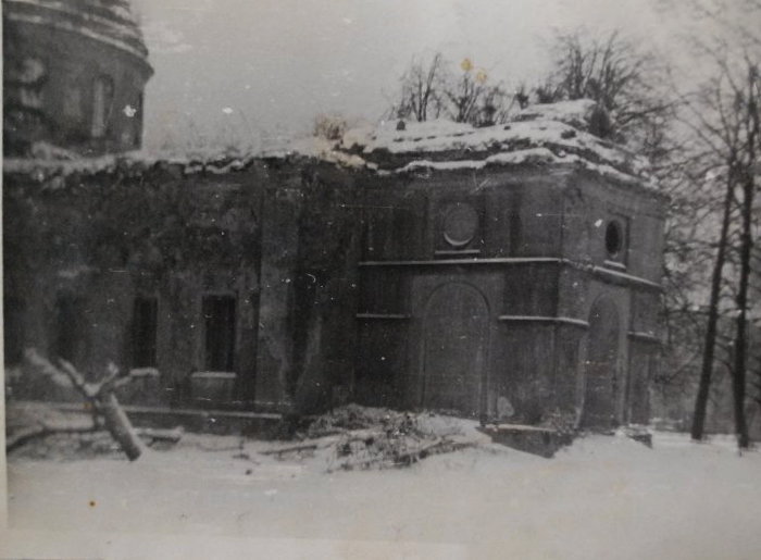 Васильевское. Церковь Василия Великого. архивная фотография, Фото 1960-х годов из приходского архива