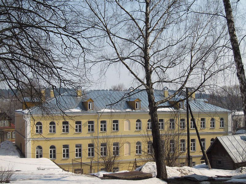 Покровский Хотьков монастырь, Хотьково (Сергиево-Посадский городской округ, Московская область). дополнительная информация, Гостиница (1877-1879 гг.).